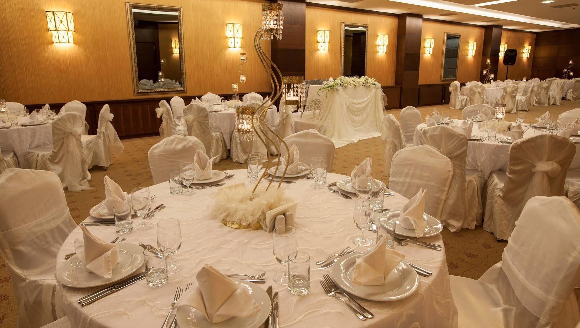 Safir Hotel Gaziantep Exterior photo